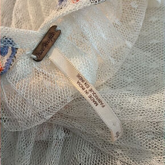 Free People White Embroidered Lace Joyride Blouse Top S - Picture 9 of 10